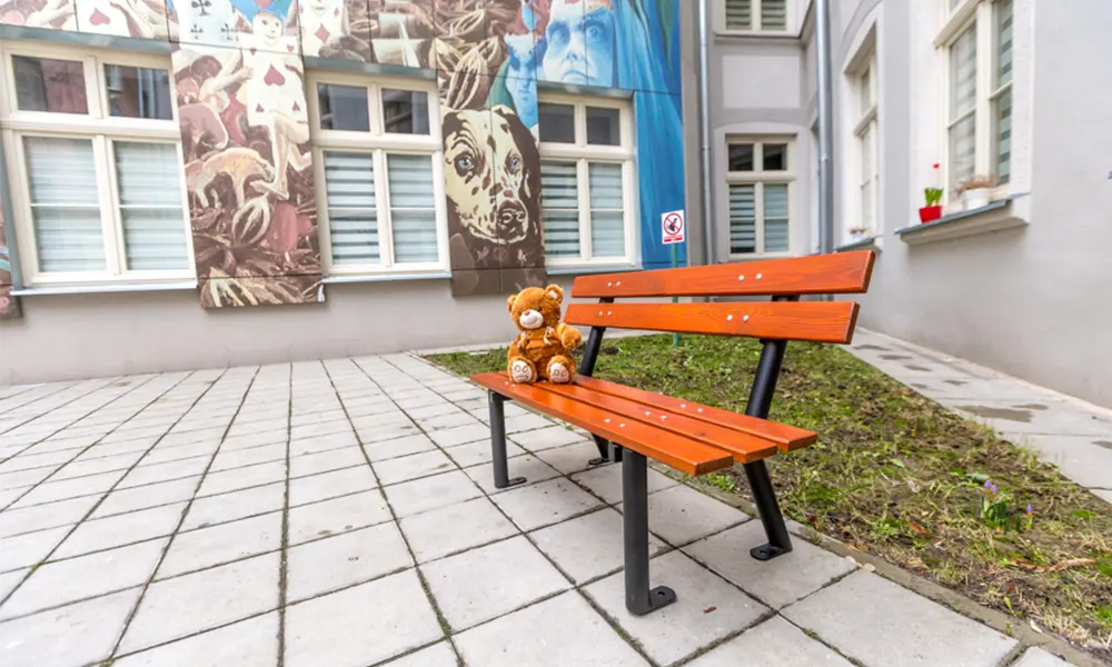 Ławka dla dzieci Gapcio