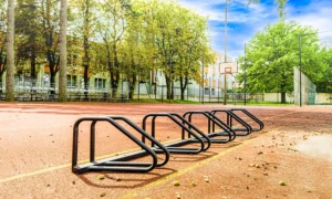 Stojak rowerowy Spartan skośny