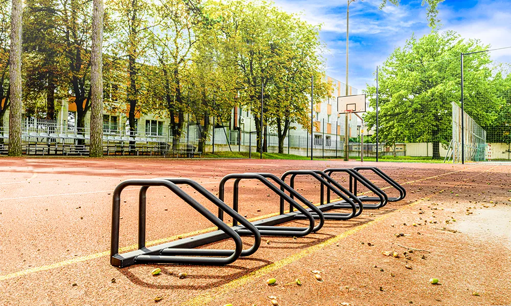 Stojak rowerowy Spartan skośny