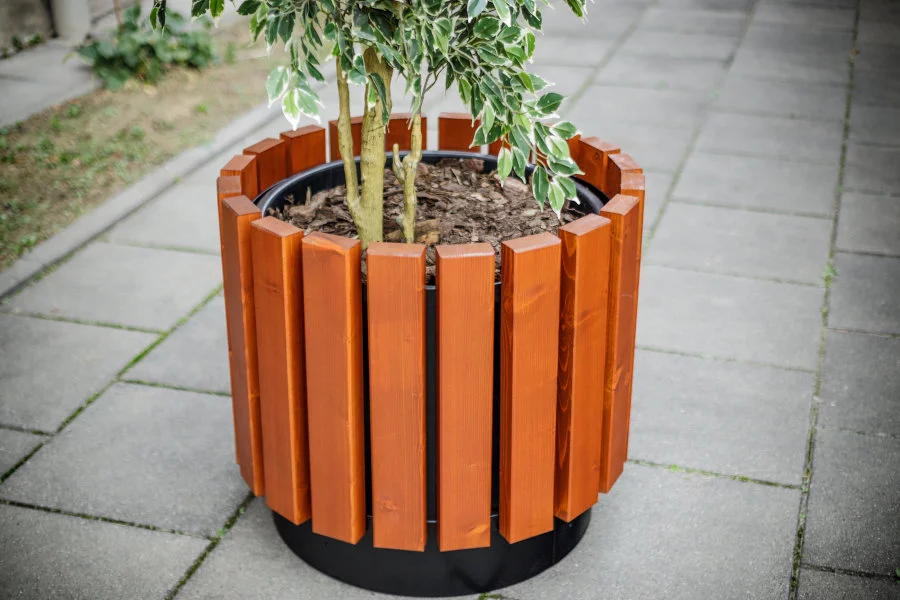 Donica miejska idealnie dopasowana