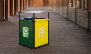 Kosz do segregacji odpadów Bratek