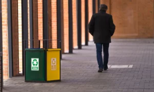 Kosz do segregacji odpadów Bratek