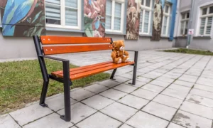Ławka dla dzieci Śmiałek