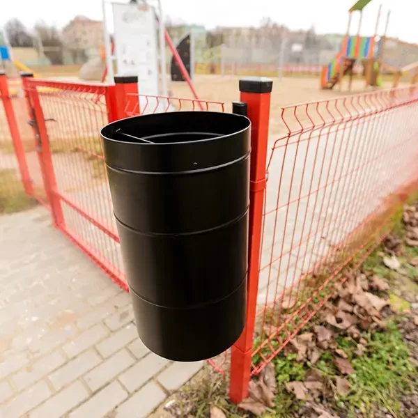 Kosz na śmieci Miejski na ścianę