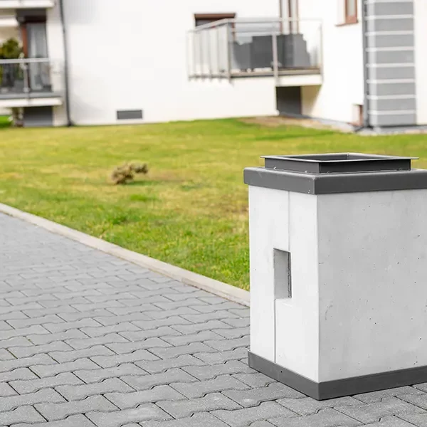 Kosz na śmieci Roma z kolnierzem