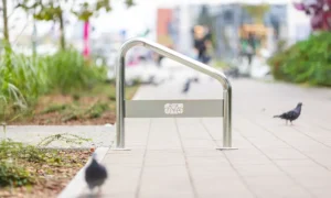 Stojak rowerowy typu U Pro skośny